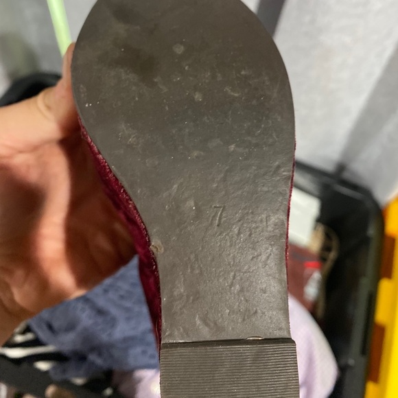 Beautiful rare burgundy wedge platforms - Picture 6 of 6